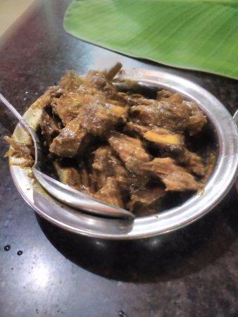 Chandrappa Hotel Restaurant